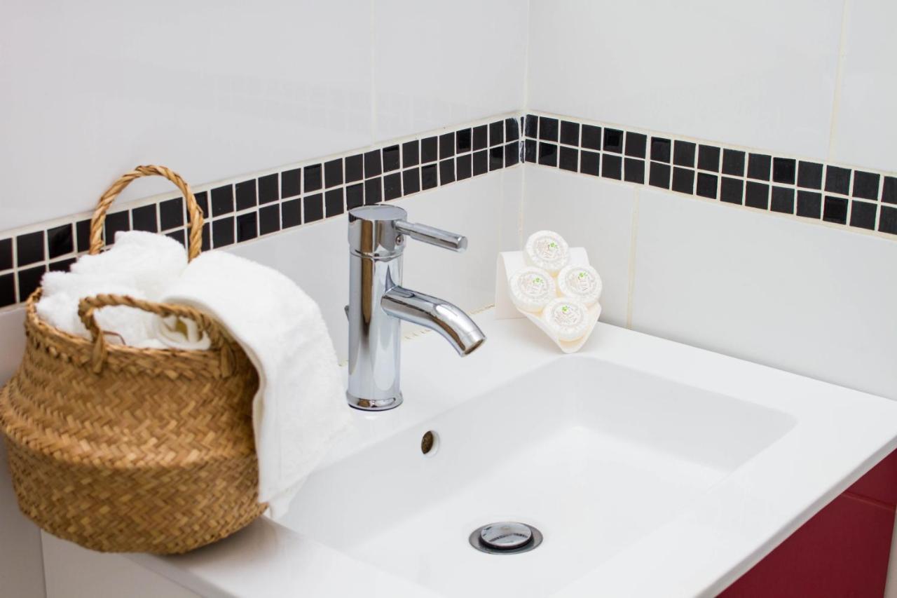 Superbe Appartement 32M2 Quartier Calme 800M Des Arenes Νιμ Εξωτερικό φωτογραφία